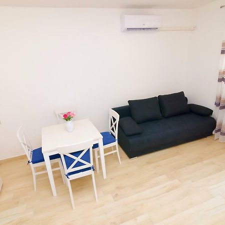 Apartman Antea Σίμπενικ Εξωτερικό φωτογραφία